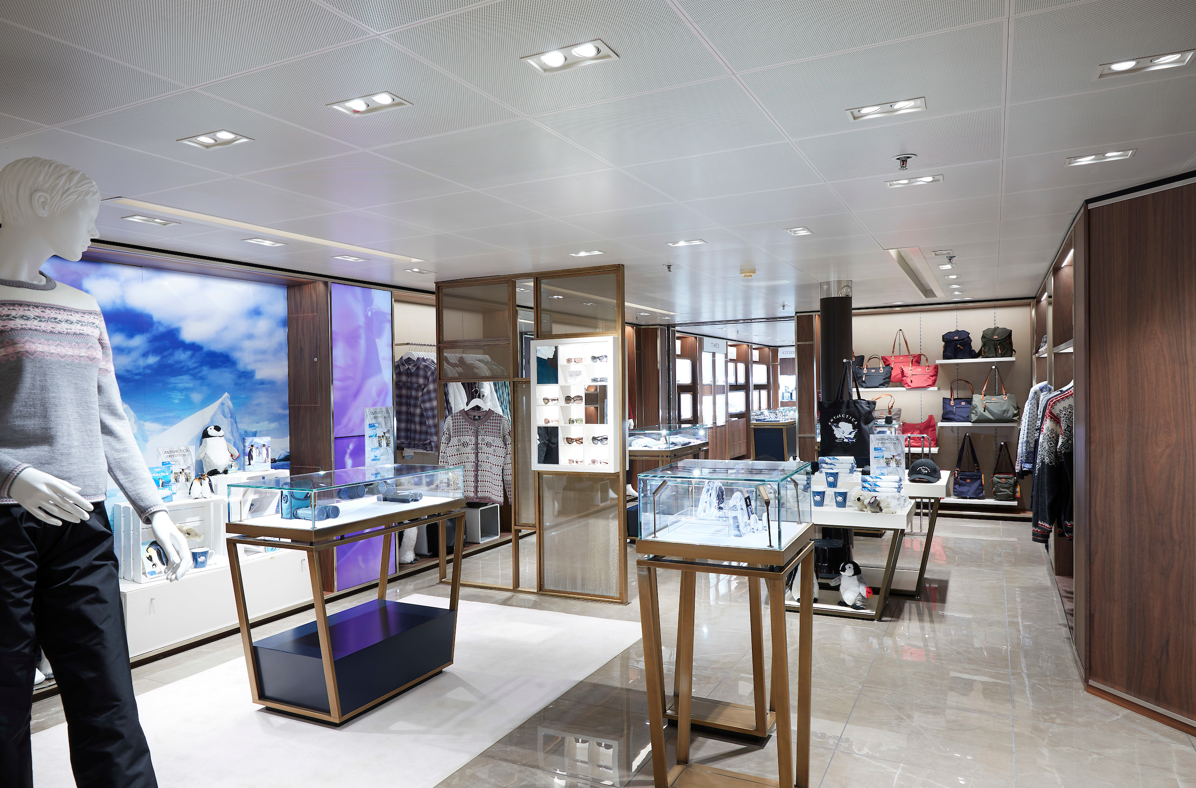 Silversea Cruises - Silver Cloud - Boutique 1.jpg